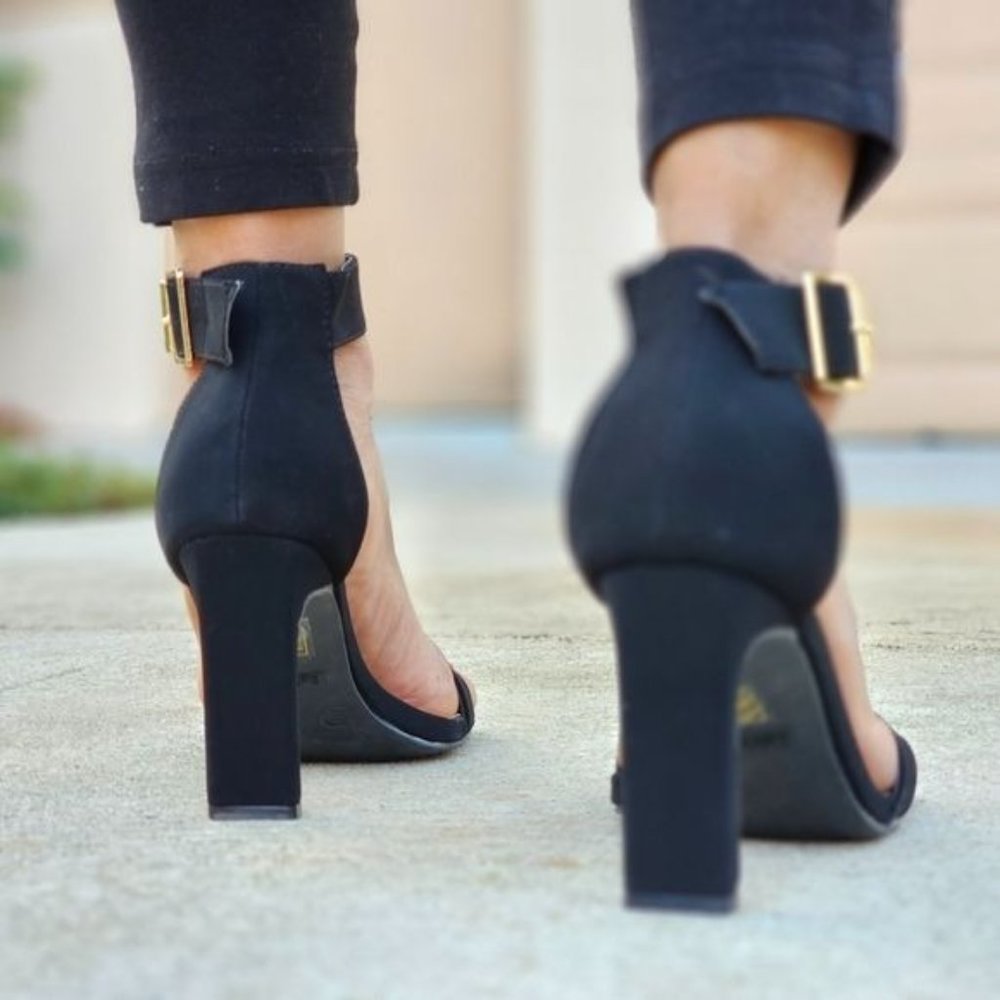 Women's Black Nubuck Ankle Strap Block Heel Dress Sandals - Picture 6 of 6